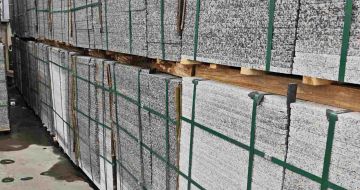 盘锦芙蓉白地铺石，石材地铺石