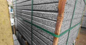 盘锦芝麻白楼梯踏步室外