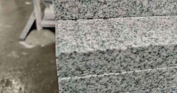 盘锦芝麻白楼梯踏步