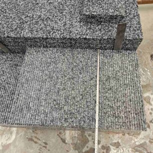 盘锦芝麻黑拉丝面