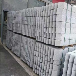 盘锦芝麻白树围石 树池