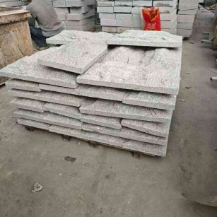 盘锦芝麻白蘑菇石，自然面