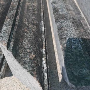 盘锦英国棕别墅线条