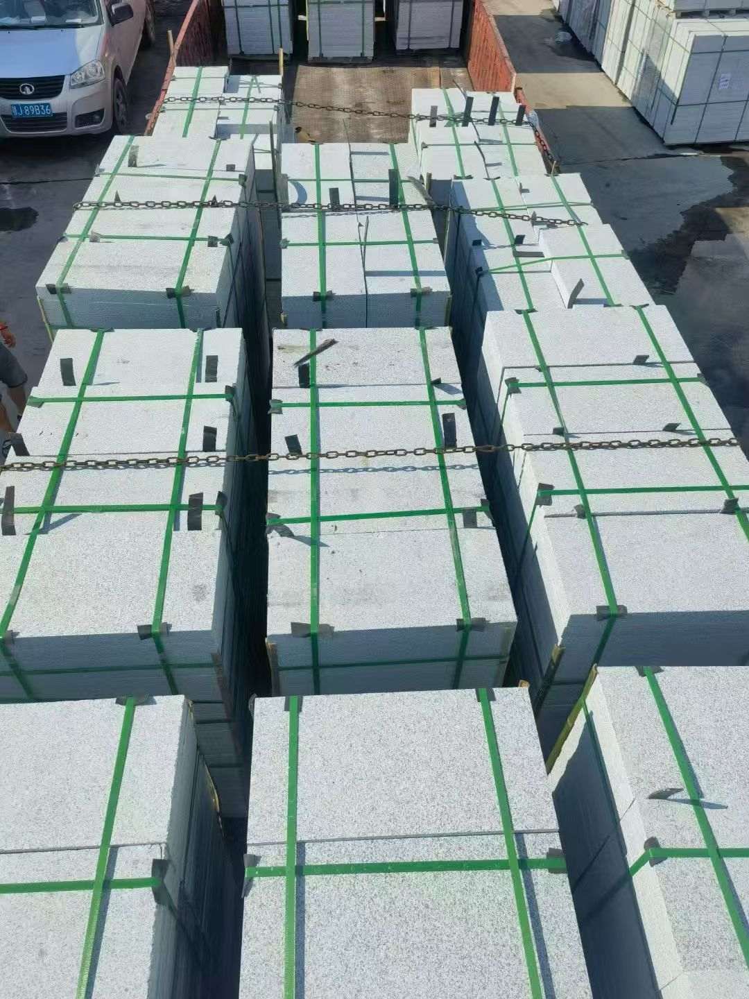 盘锦芝麻白地铺石 芝麻灰地铺石