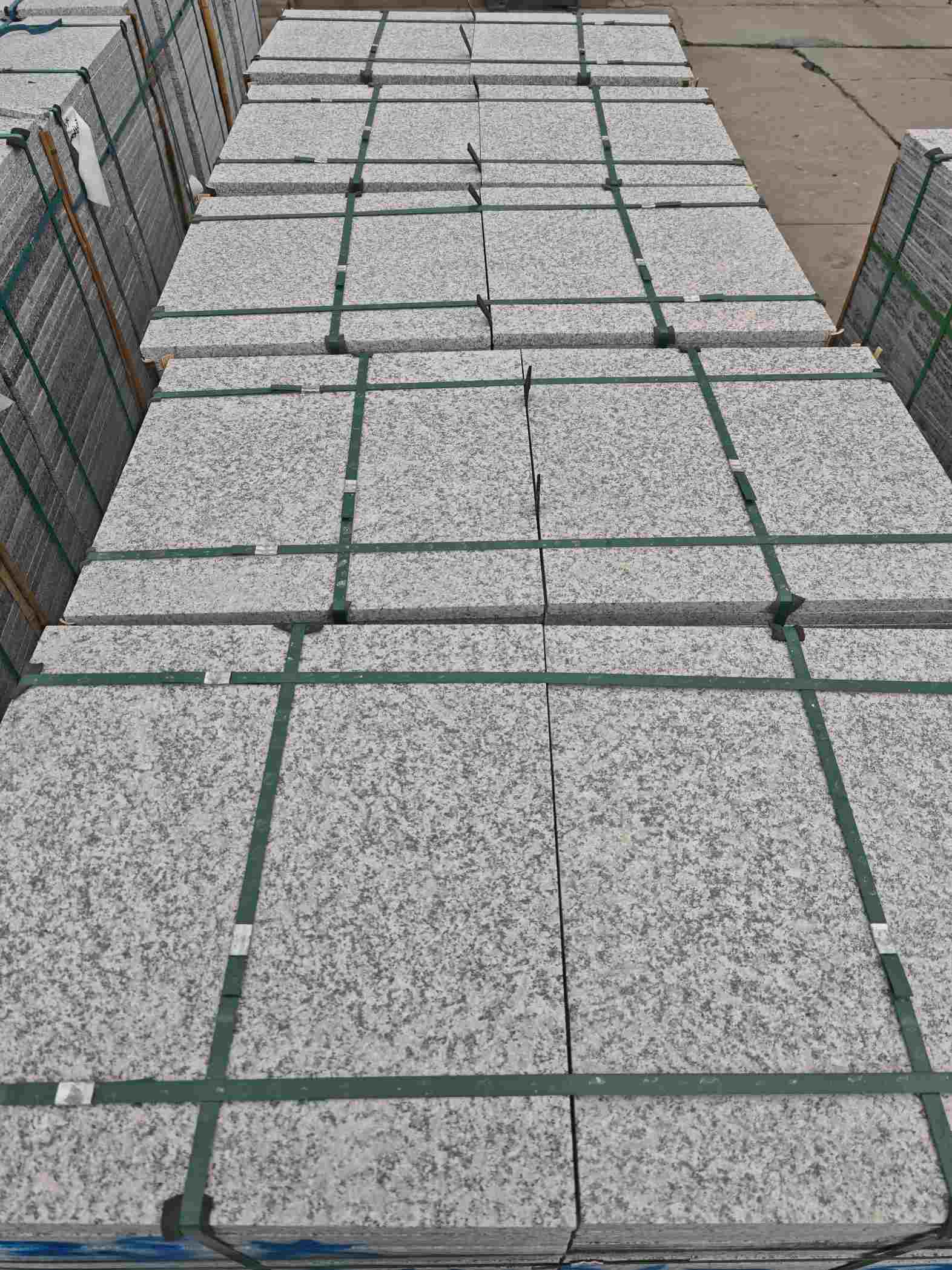 盘锦芝麻白大花地铺