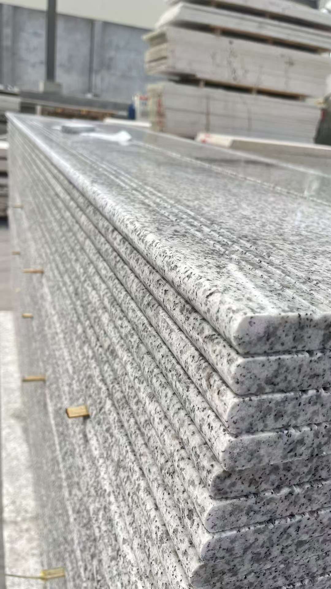 盘锦芝麻白楼梯踏步 花岗岩楼梯板材