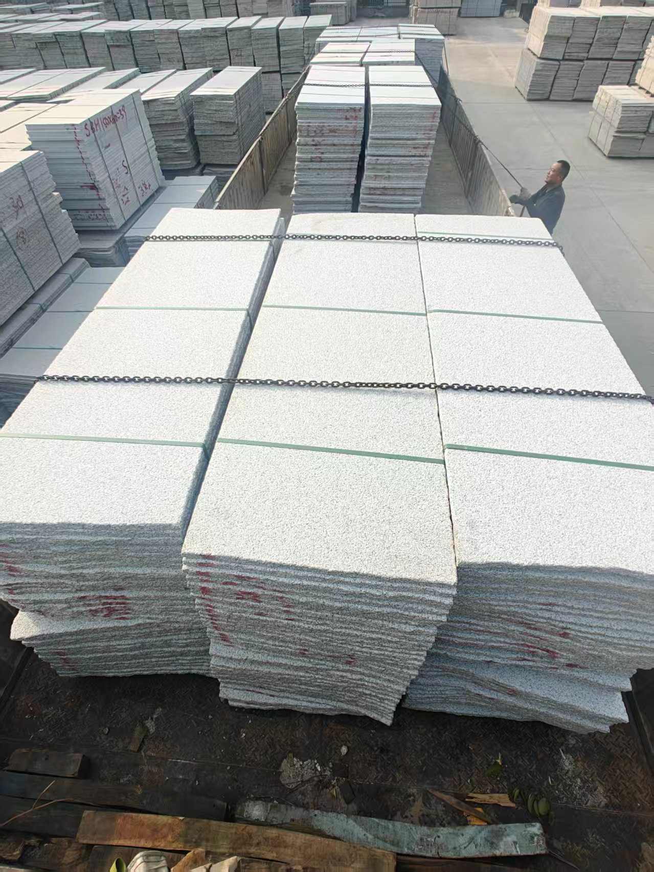 盘锦芝麻白毛板，石材毛板