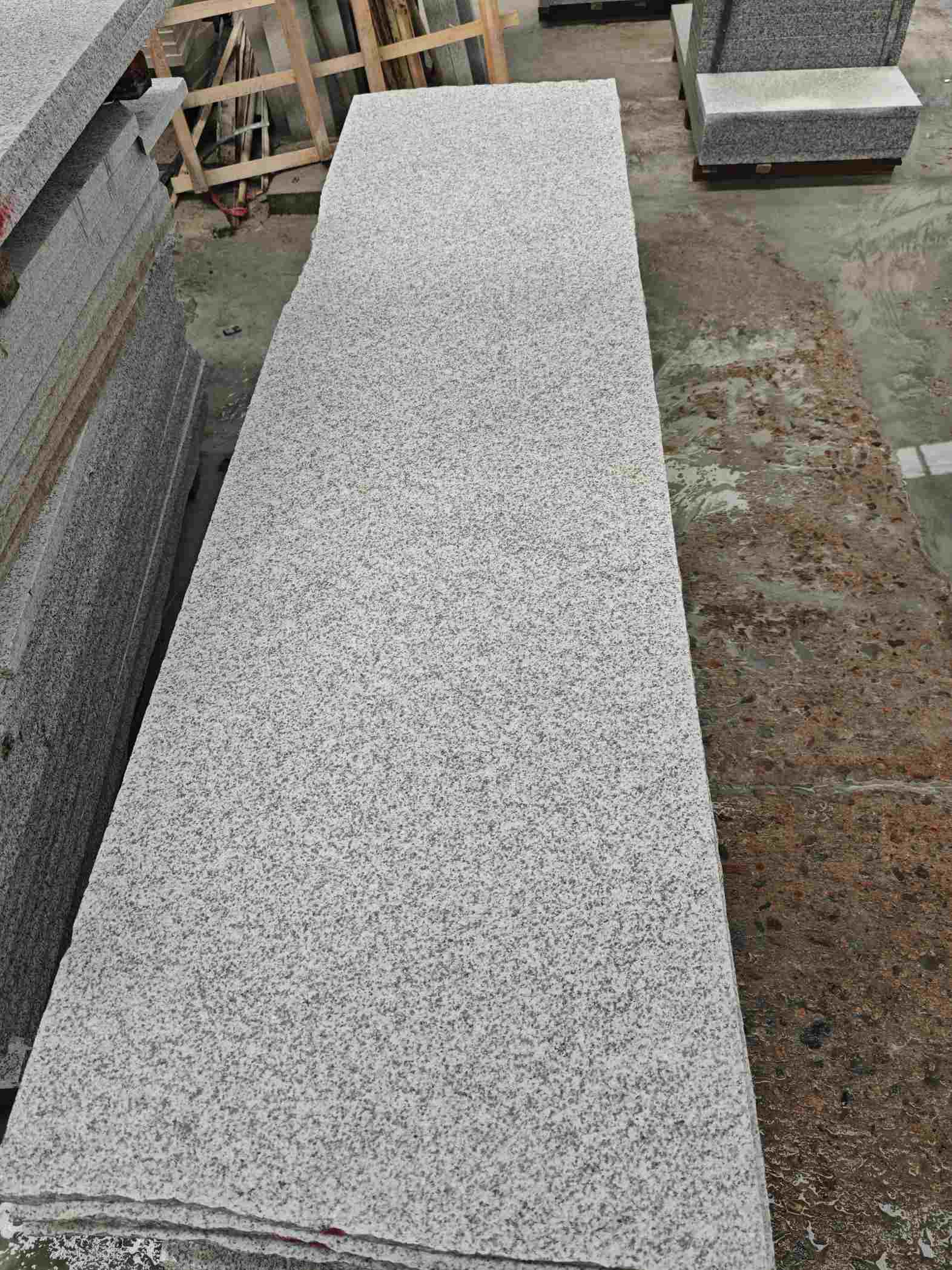 盘锦芝麻白毛板厂矿直销