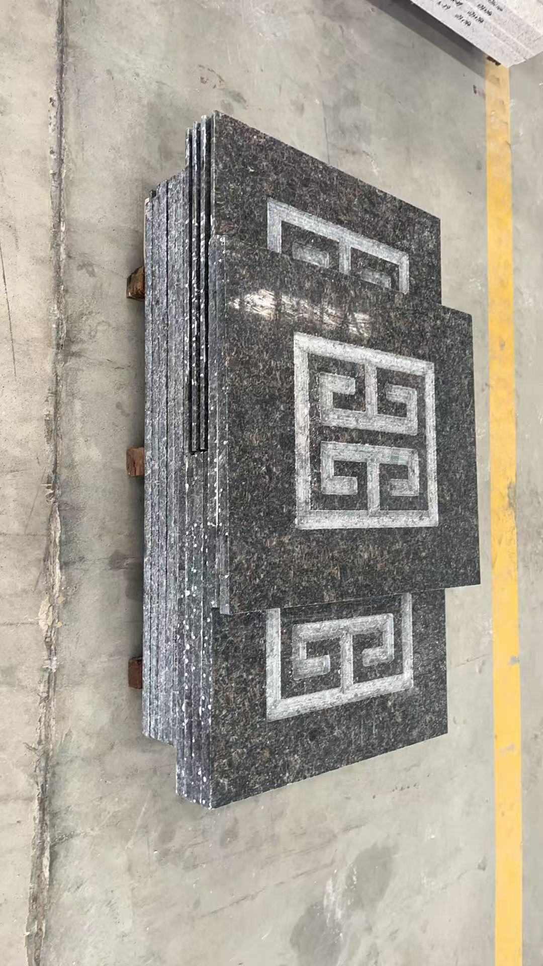 盘锦英国棕回纹雕刻版